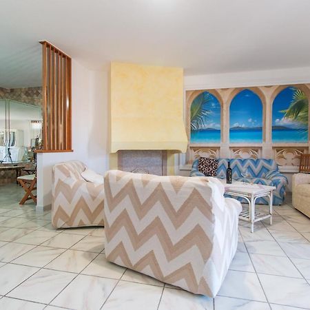 Vacanze a Villa Orosei Esterno foto