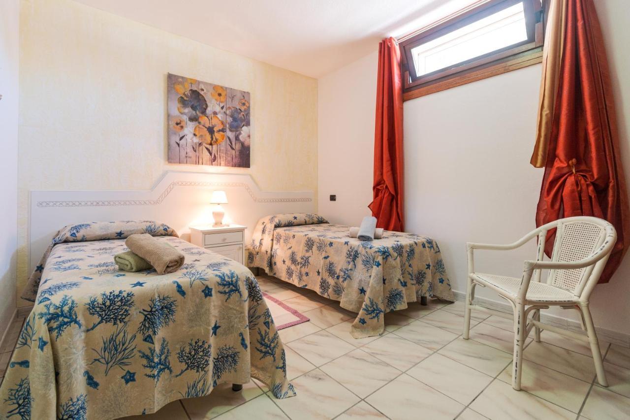 Vacanze a Villa Orosei Esterno foto